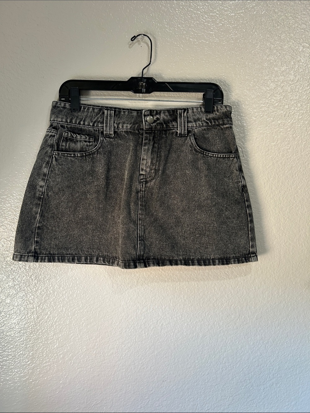 Altar'd State Black Washed Denim Mini Skirt Sz L Pockets Summer Casual TC0055